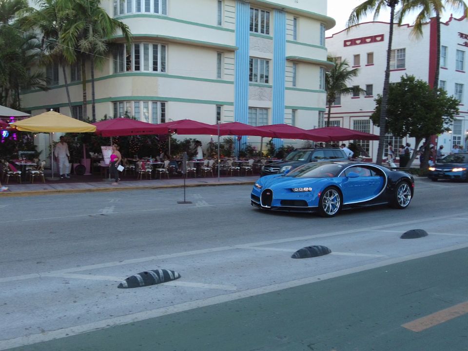 Bugatti Chyron Miami Beach Ocean Drive