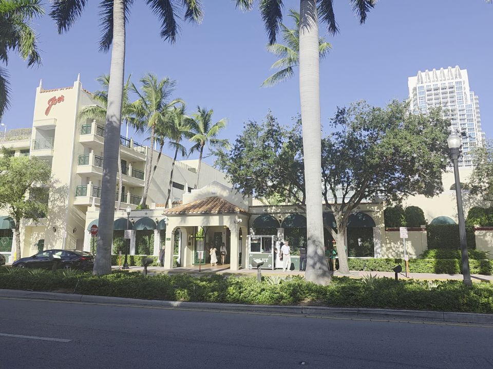 Joe's Stone Crab in Miami Beach