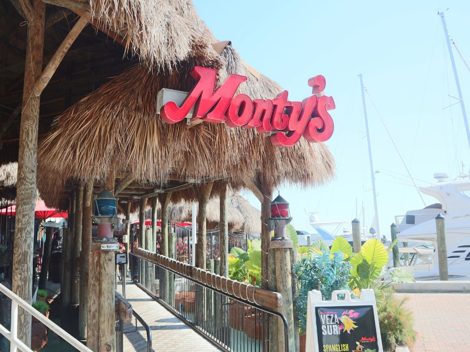 Monty's Raw Bar in Coconut Grove