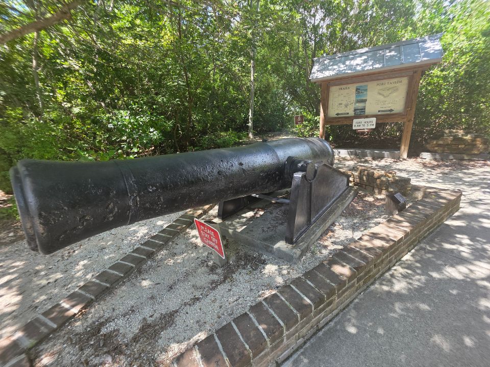 Canon at Fort Zachary Taylor