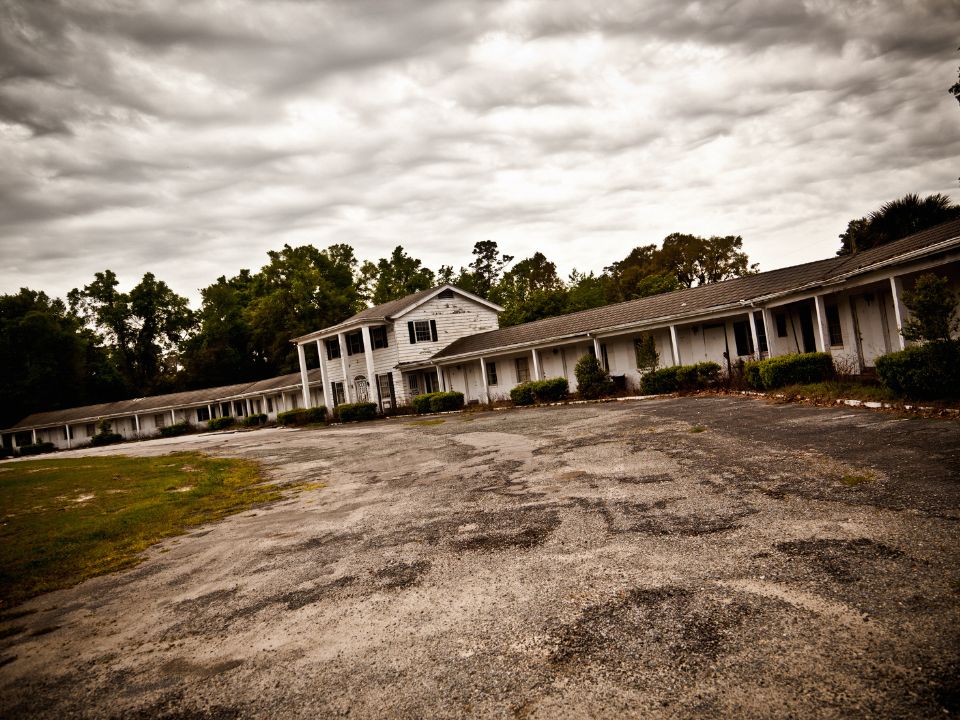 Abandoned FL Motel