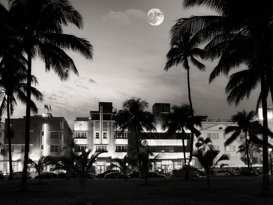 Ocean Drive, Miami at night